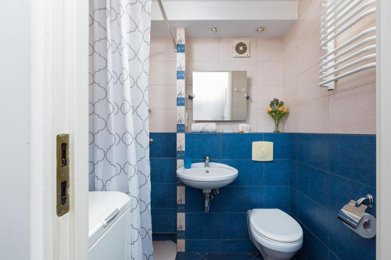 Stars Apartaments City Center By Noclegi Renters Varsovia Exterior foto