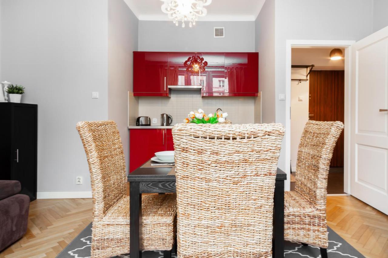 Stars Apartaments City Center By Noclegi Renters Varsovia Exterior foto